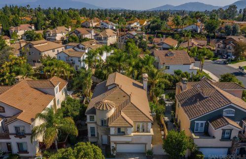 29487 Georgetown Ln, Temecula CA  92591-2803 exterior