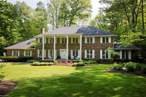 30 Pine River Dr, Orange Village, OH 44022-3328