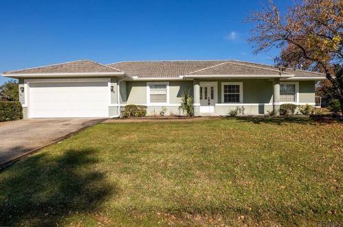 66 Fieldstone Ln, Palm Coast, FL 32137-9282