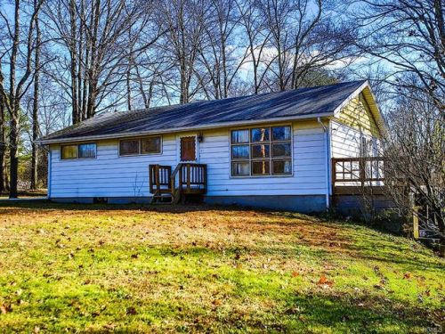122 Gillen Rd, Middletown, NY 10940-6366