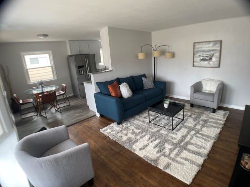 3347 68th St, Milwaukee, WI 53219-4030