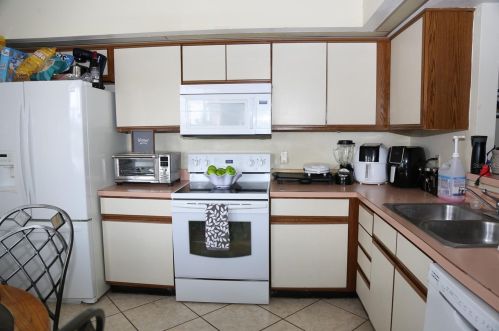 216 Hidden Spg Cir, Kissimmee FL 34743-6122 exterior