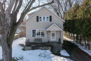 815 Hazel St, Oshkosh, WI 54901-4056
