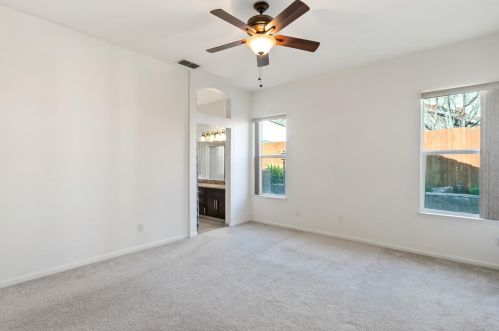 9247 Brown Rd, Elk Grove CA  95624-3917 exterior