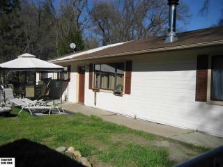 16564 Creekside Dr, Sonora, CA 95370-9149