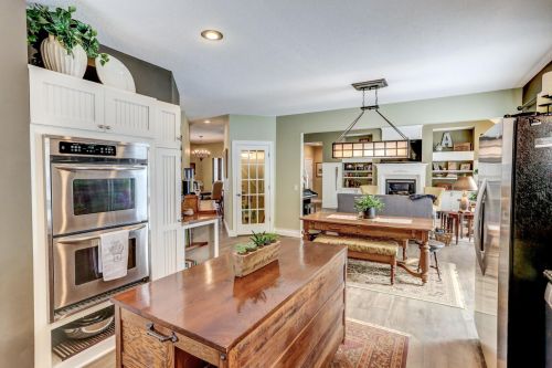 1067 Pioneer Rd, Red Wing, MN 55066-3934