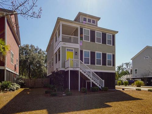 3621 Purple Martin Ct, Mount Pleasant SC  29466-9375 exterior