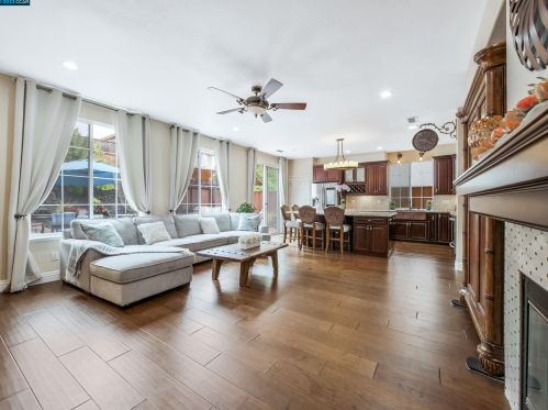 85 Plumeria Ct, Danville CA  94506-4792 exterior