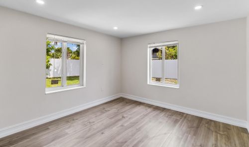 726 56th St, West Palm Beach FL  33407-2508 exterior