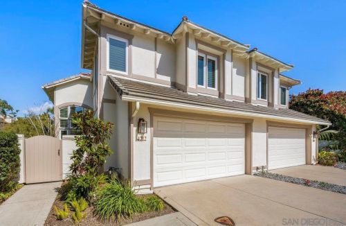 4712 Bryce Cir, Carlsbad CA  92008-4289 exterior