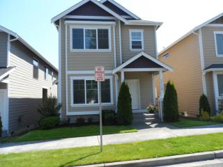 27118 105th Ave, Kent, WA 98030-7063