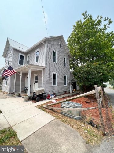 9 Specht St, Mc Clure PA  17841-9725 exterior