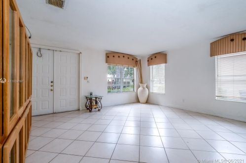 1648 171st Ave, Hollywood, FL 33028-1360