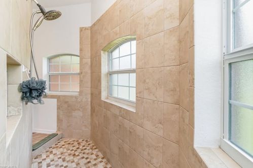 10290 Strike Ln, Bonita Springs FL  34135-6742 exterior
