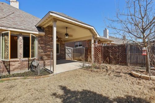 11708 Beach St, Frisco TX  75036-6435 exterior