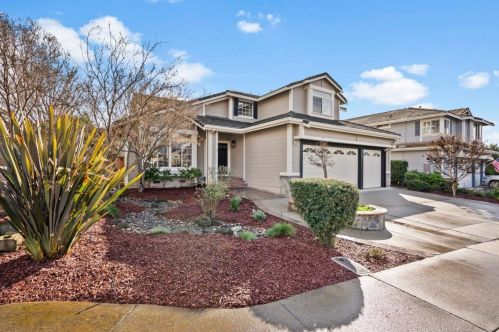 2844 Mira Bella Cir, Morgan Hill, CA 95037-7604