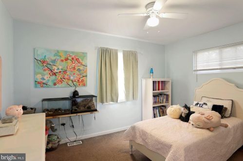 405 Princeton Ave, Wenonah NJ  08090-1647 exterior