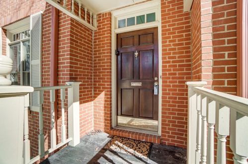 2112 Alpine Pl, Cincinnati, OH 45206-2603