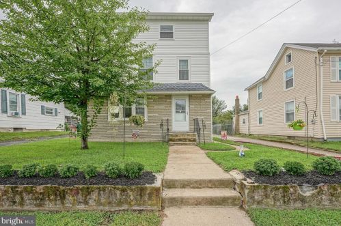 261 Crown Point Rd, West Deptford, NJ 08086-2113