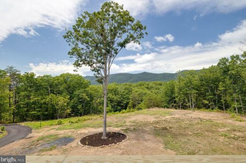 674 Egypt Bend Rd, Richmond National Battlefiel, VA 22835-3016
