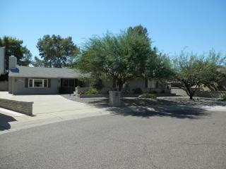 3723 Cochise Dr, Phoenix, AZ 85051-1146