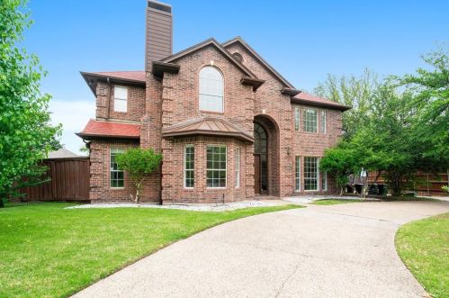 3953 Sunflower Ln, Plano, TX 75025-2022