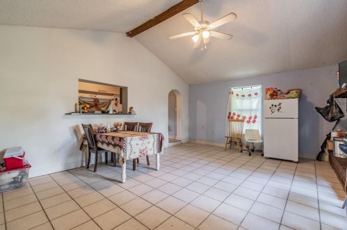 15621 Carlton Lake Rd, Wimauma FL  33598-5401 exterior