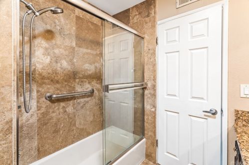 114 Los Amigos Ave, Montebello CA 90640-2668 exterior