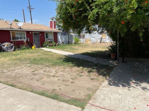 1154 Barton St, San Bernardino, CA 92410-3935