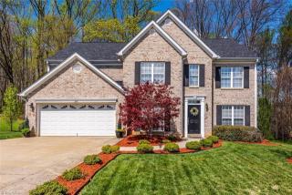 241 Stone Moss Ln, Winston Salem, NC 27127-6805