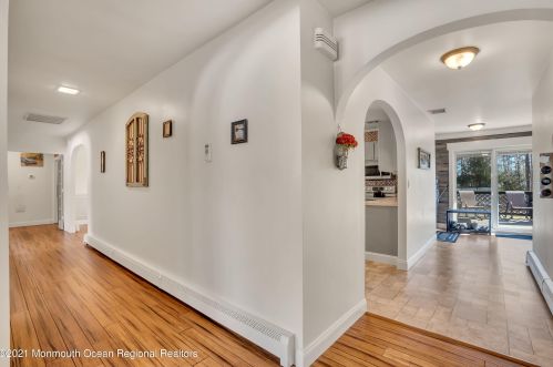 1018 Marlboro Rd, Old Bridge NJ  08857-3775 exterior