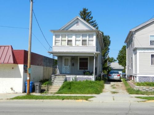 112 Cady St, Watertown, WI 53094-3725