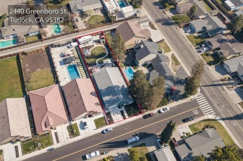 2440 Greenboro St, Turlock CA  95382-1433 exterior