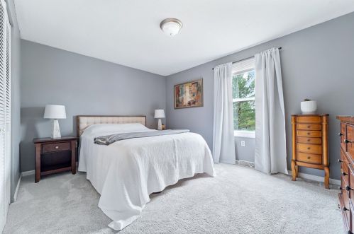 624 Walden Way, Imperial PA  15126-9684 exterior