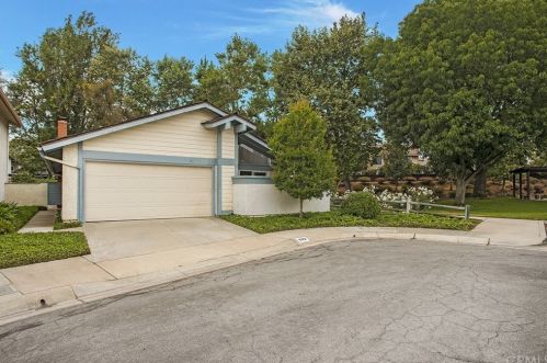 2123 Fallingleaf Cir, Brea, CA 92821-4412