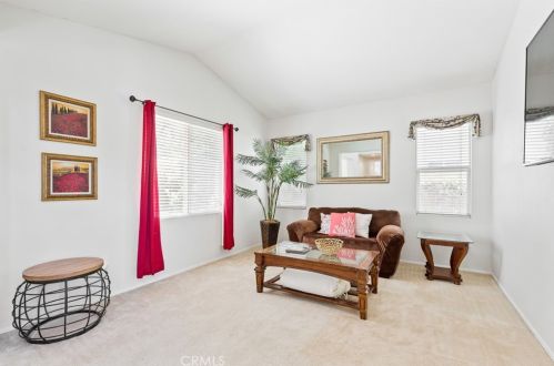 12607 Orangeblossom Ln, Riverside CA  92503-7059 exterior