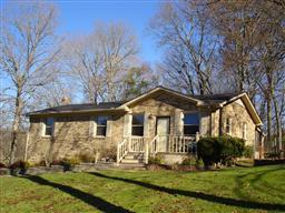 512 Spring Ln, Columbia TN  38401-2252 exterior