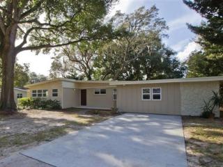 1111 Oranole Rd, Maitland, FL 32751-3230