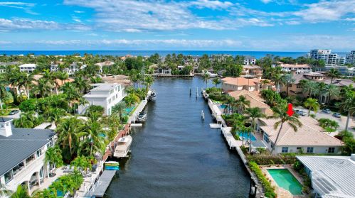 955 Gardenia Dr, Delray Beach FL  33483-4806 exterior