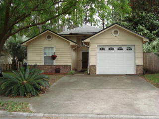 1810 Ashmore Green Dr, Jacksonville, FL 32246-7229