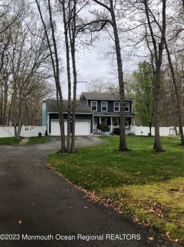 805 Toms River Rd, Jackson Twp, NJ 08527-5237