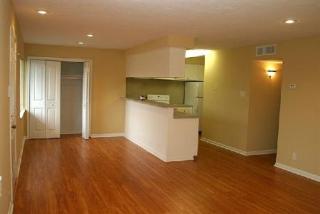 2221 Oak Park Blvd, Lake Charles LA  70601-7987 exterior