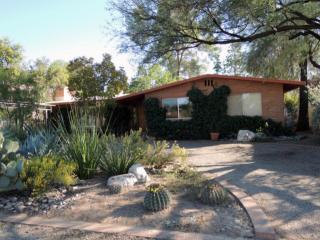 3834 Calle Cortez, Tucson, AZ 85716-5122