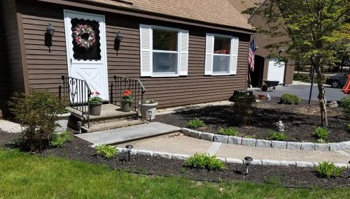 168 Lily Pond Rd, Somersworth, NH 03878-2029