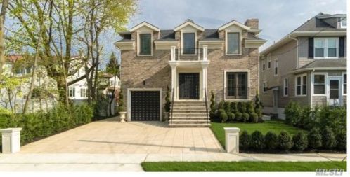 583 Grant Pl, Cedarhurst, NY 11516-1311
