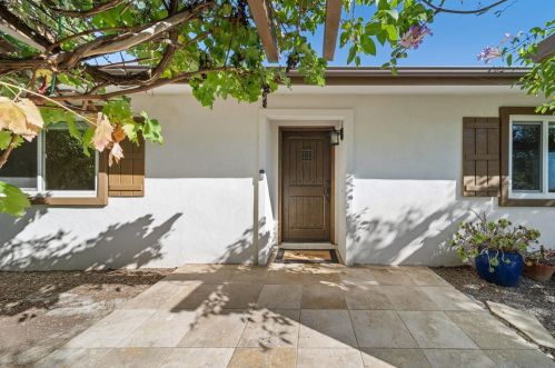 3302 Gopher Canyon Rd, Vista, CA 92084-1218
