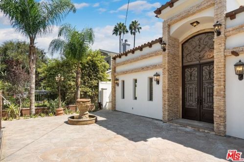 4908 Collett Ave, Van Nuys, CA 91436-1417