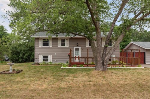 11021 Foley Blvd, Minneapolis, MN 55448-4462