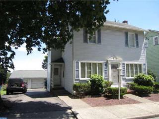 313 Broad St, Bangor, PA 18013-2215
