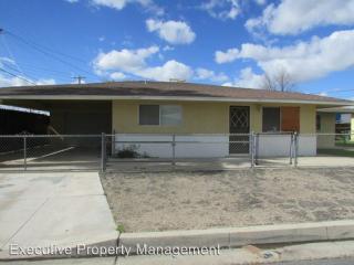 1326 Gage St, Bakersfield CA  93305-4512 exterior